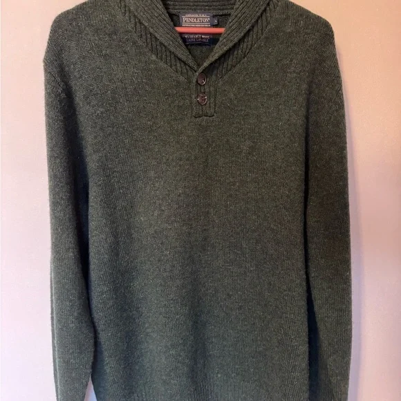 Pendleton Men's Forest V-Neck Sweater - Picture 1 of 6